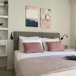 Stefania\'S House